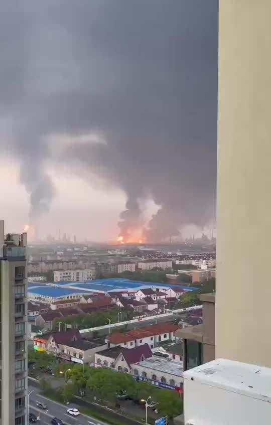 上海爆炸事件最新紧急关注及实时安全状况更新🚨