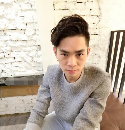 男士发型最新潮流，与自然美景同行，探寻内心平和与宁静的旅程